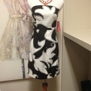 NWT Merona dark brown and white strapless dress. party cocktail size 4